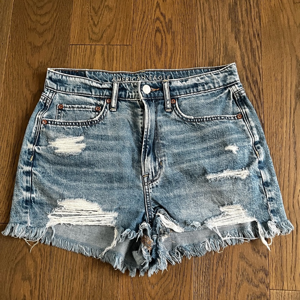 American Eagle distressed denim shorts